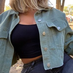 Meet your Posher, Albina